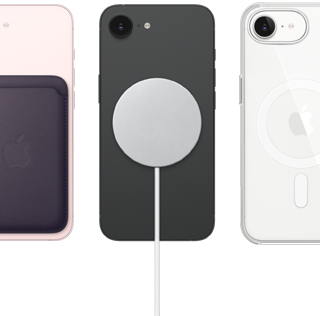 iPhone 17e, parte posterior, color rosa pálido, cartera de FineWoven con MagSafe acoplado, iPhone 17e, parte posterior, color negro, cargador MagSafe acoplado, iPhone 17e, parte posterior, color blanco, funda transparente con MagSafe acoplado