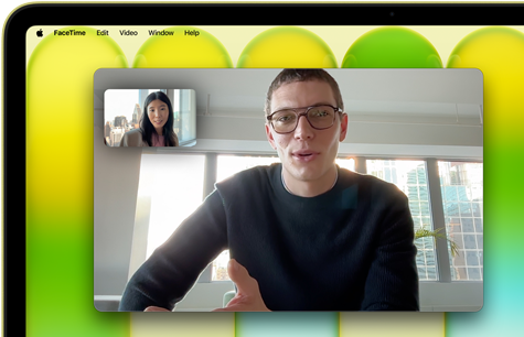 MacBook Neo, color amarillo cítrico, videollamada en pantalla, Encuadre Centrado mantiene a la persona en el centro de la imagen