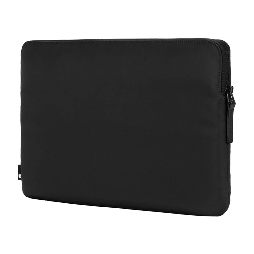 Funda Nylon compacta de Incase para MacBook 16" - Negra