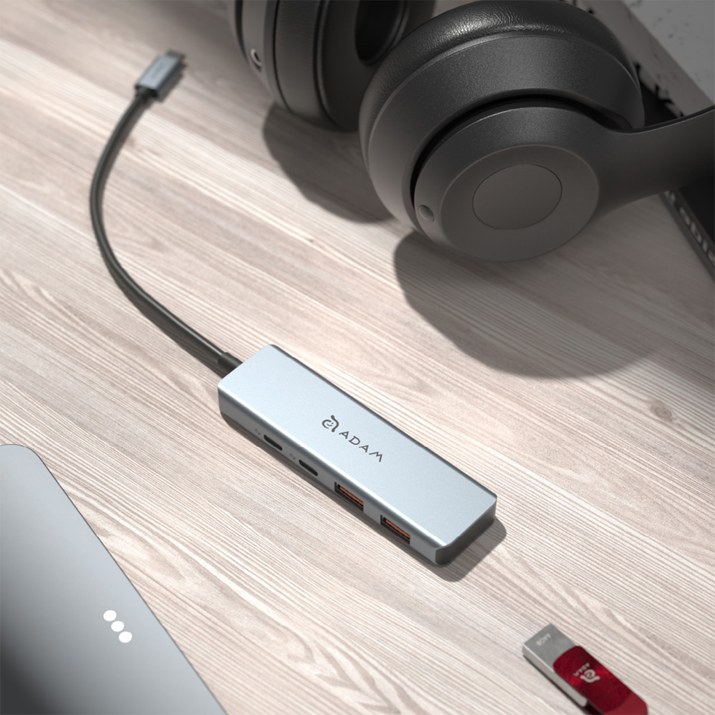 Adaptador 4-en-1 CASA Hub A04 Gen 2 de USB-C a 2 USB/2 USB-C de Adam Elements - Gris